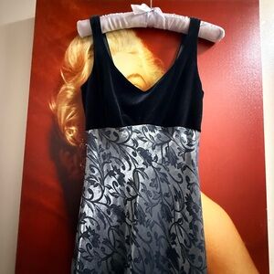 Vintage All that Jazz Black and Silver Patterned Maxi Dress